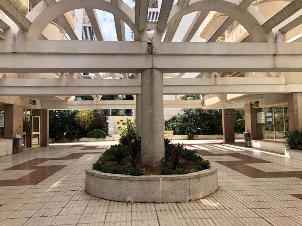 Apartamento Centrico Con Piscina Salou Eksteriør billede